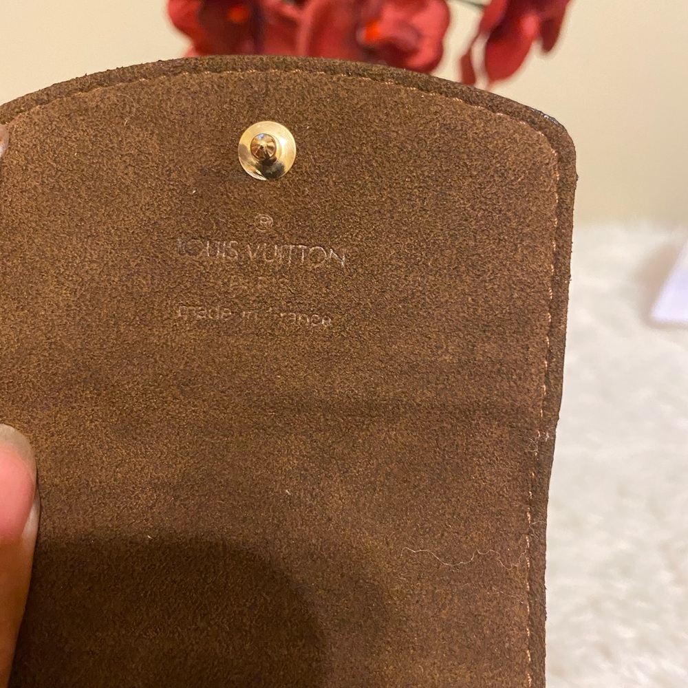 Authentic cuff holder - Picture 2 of 5